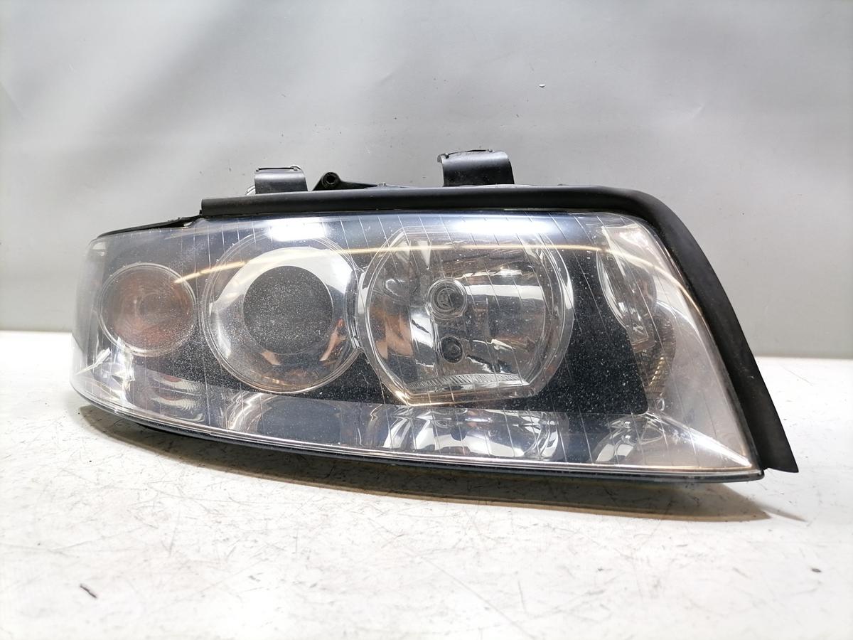 Audi A4 8E B6 original Scheinwerfer vorn rechts Halogen Bj.2004